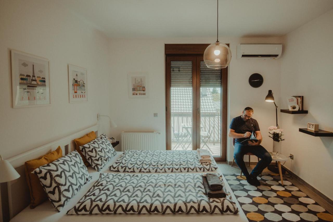 Studio Apartman Centar Dakovo Exterior photo